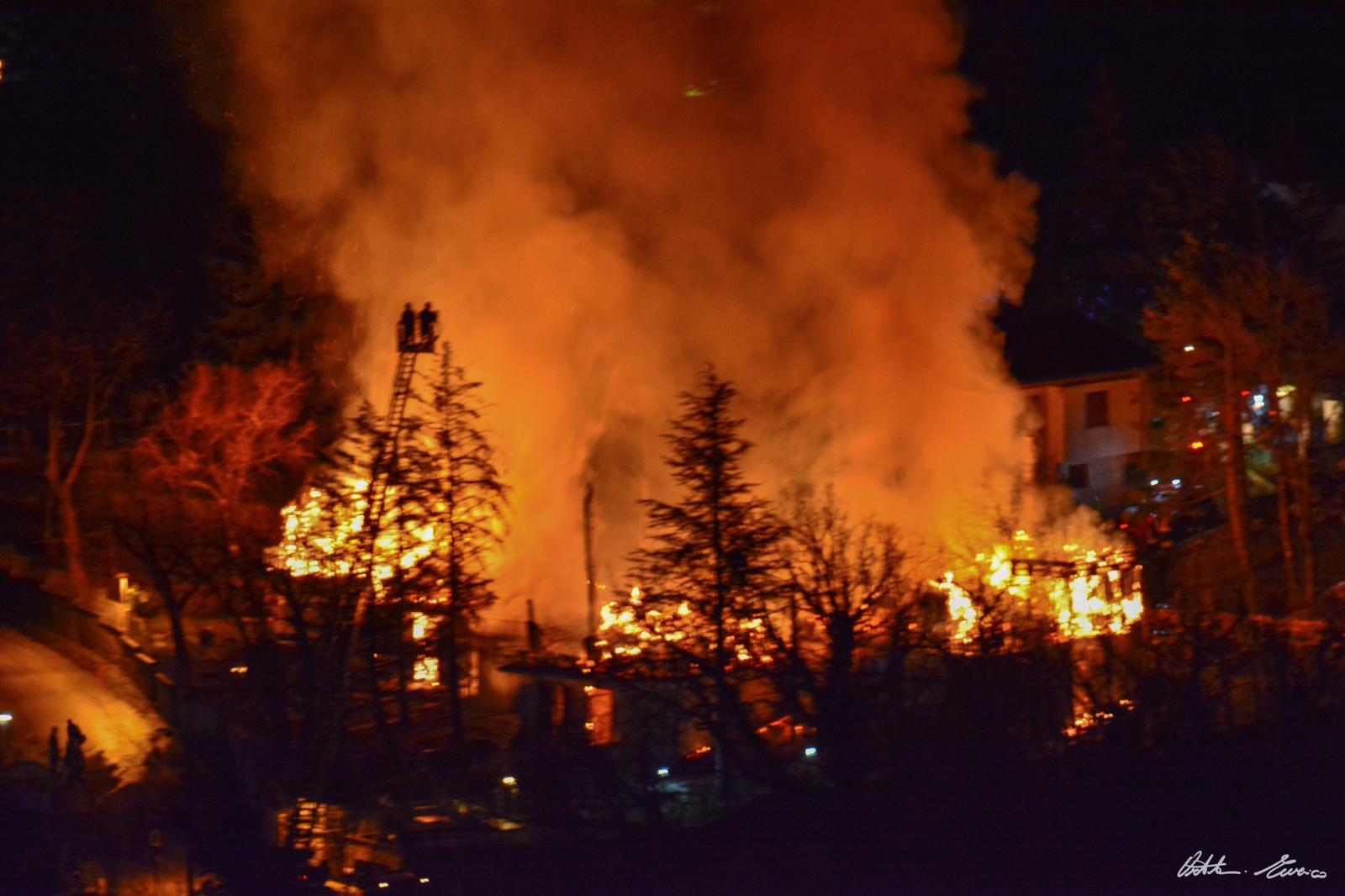 9CA43FF3 663D 4167 A304 CD457D213B3E