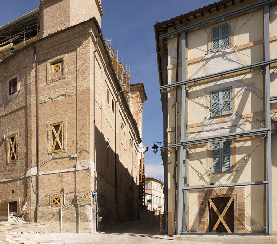 Camerino Chiesa di Santa Maria in Via