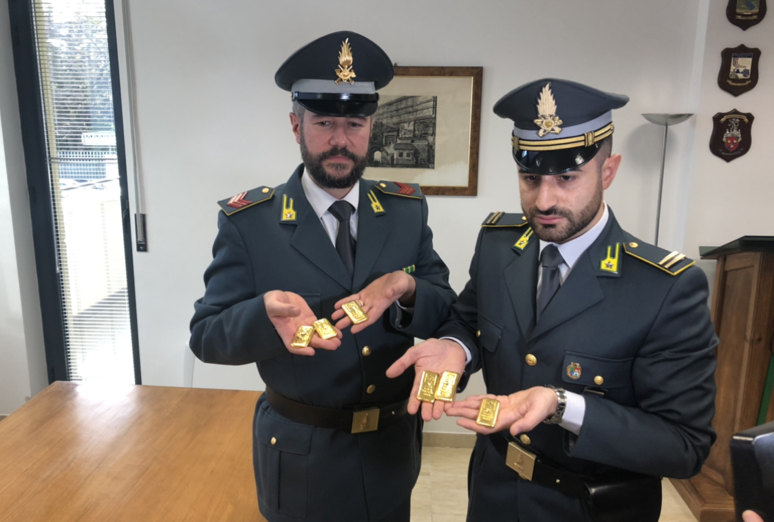 DC8B18FB 63E3 4383 B093 B79E2F2100B0