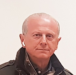 Caldarola Il sindaco Giuseppetti nei nuovi locali