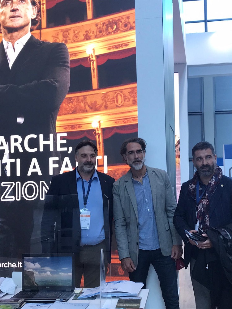 Luca Piergentili e con lattore Sergio Muniz