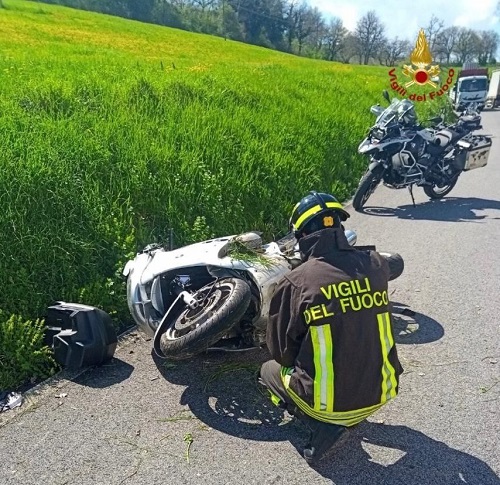  5915993180665397290 121