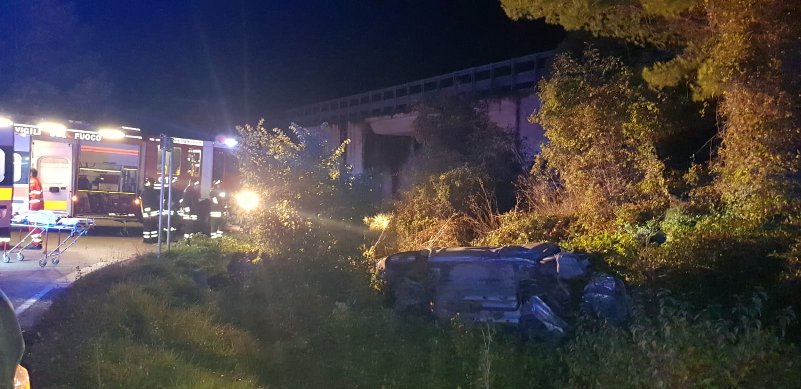 725D01B8 EA3A 4212 AF50 582B21C709C1