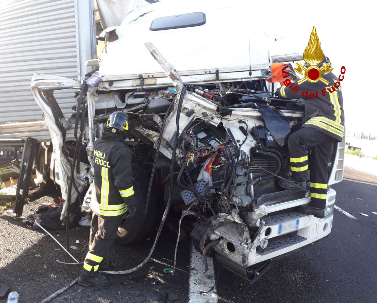 8B7C376B 7DF8 4F7E 9C88 99DB9C51843A