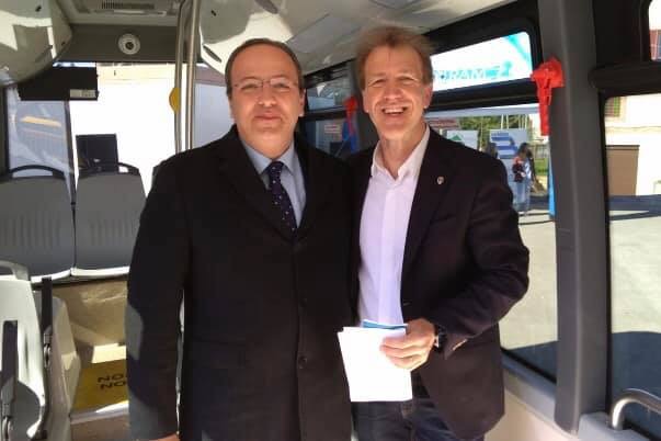 F8295450 1C09 48AA B87B 6AE235827DEE