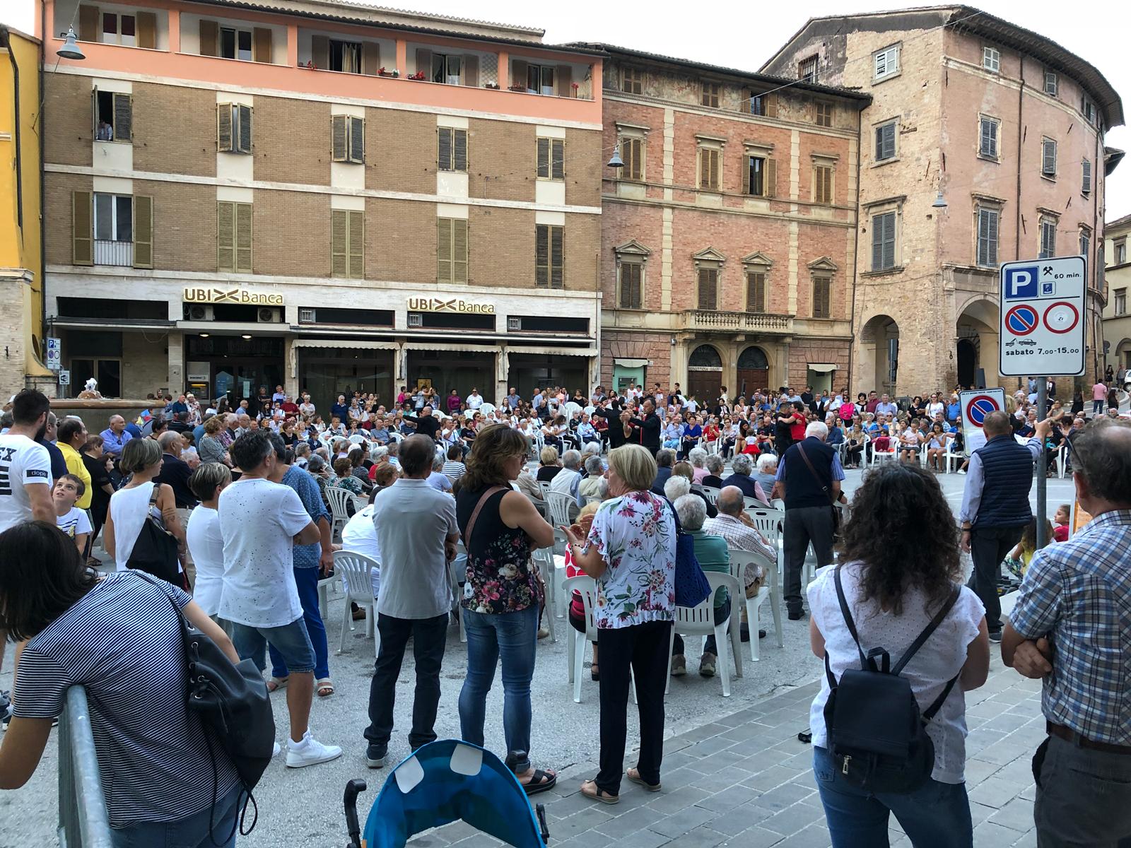 F951BE92 B22F 44AE B797 958E562C1EE2