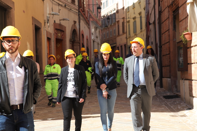 Pasqui parlamentari6