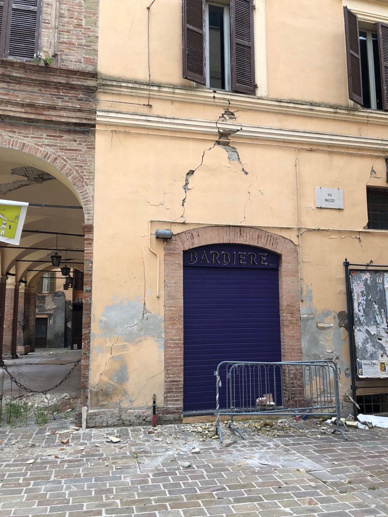 WhatsApp Image 2018 04 11 at 13.45.17 3