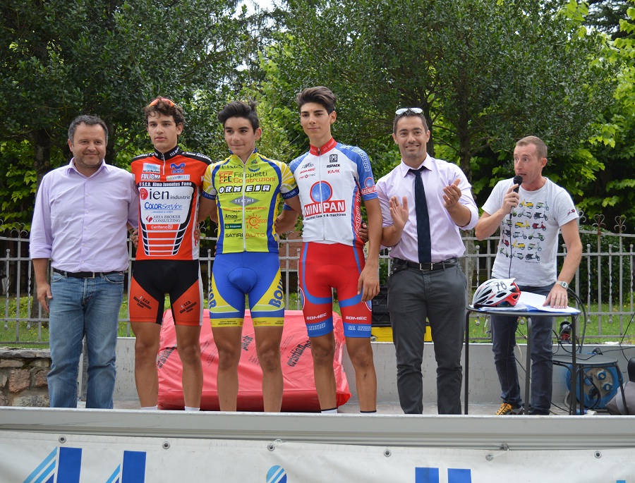 ciclismo pievetorina premiazioni