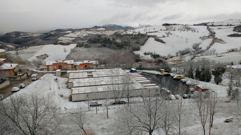 container e neve 800x450