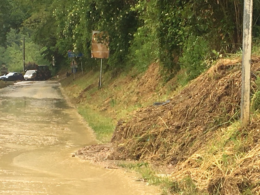 foto strada allagata