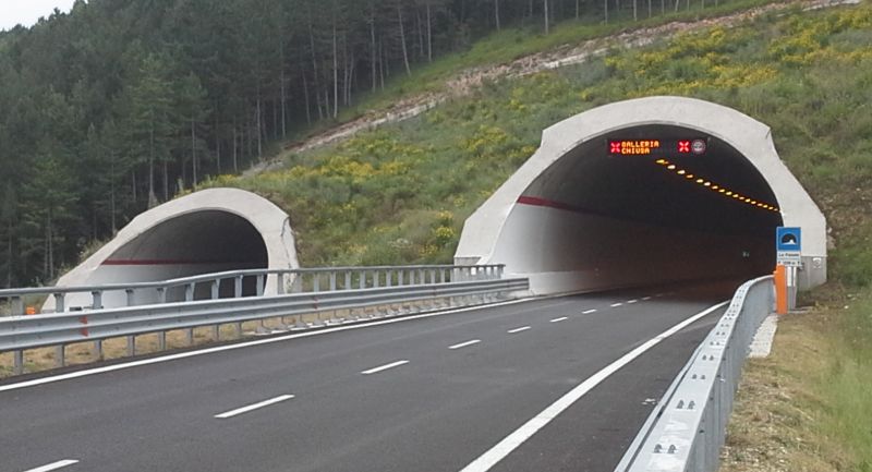 galleria la palude versante marchigiano