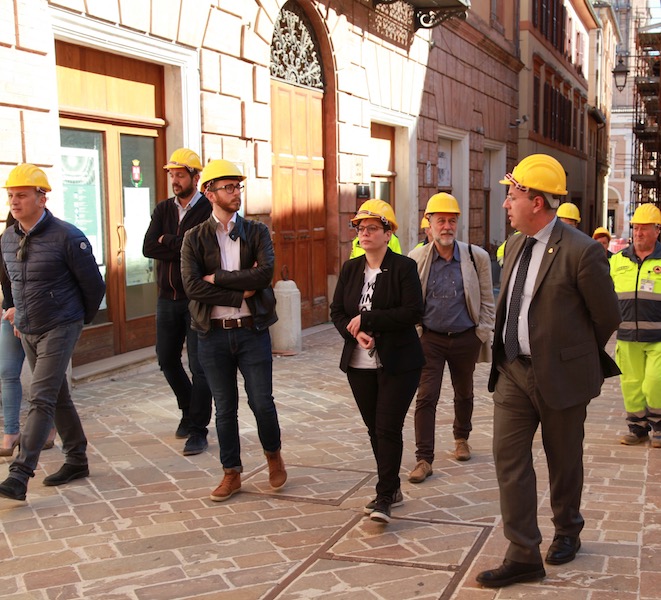 pasqui parlamentari5