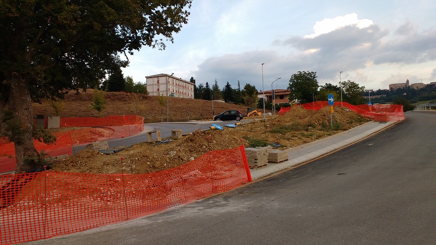 rotatoria via Ottaviani