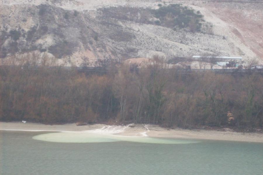 scarico lago caccamo