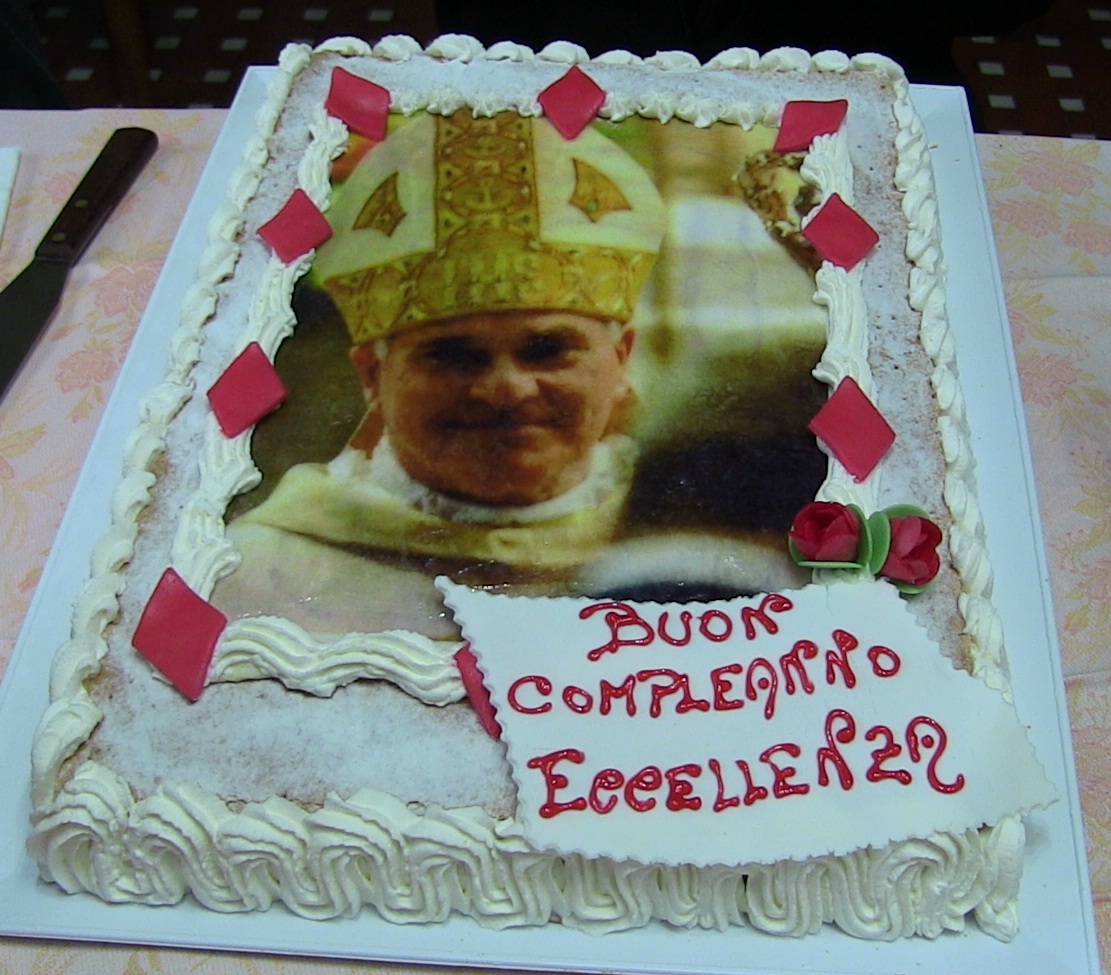 torta 73 anni brugnaro