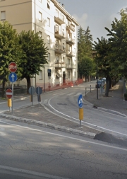 Investita una persona in piazzale Europa