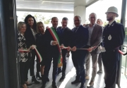 Camerino, taglio del nastro per la nuova sede degli uffici comunali