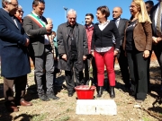 Pieve Torina- Posa della prima pietra per la scuola dell'infanzia, donata da Fondazione Francesca Rava