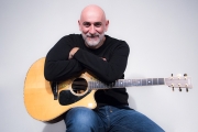 Aperitivo Cabaret, il Politeama accoglie Sergio Sgrilli