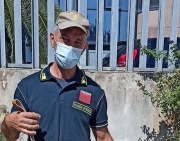 Esercita l'attivit&agrave; dopo averla cessata per frodare il fisco, denunciata dalle Fiamme Gialle