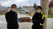 Pelletteria produce mascherine e dona le prime 50 al Comune
