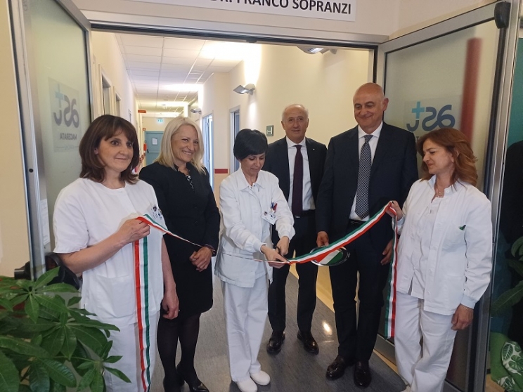 Un servizio per l&#039;intero territorio, inaugurato il nuovo reparto dialisi all&#039;ospedale di Camerino