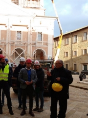 Inizio lavori per il progetto restauro del palazzo arcivescovile. Sopralluogo del vescovo, tecnici  e direttrice musei