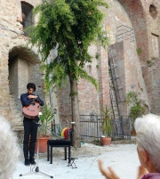 Un pieno di musica per festeggiare l'inizio dell'estate