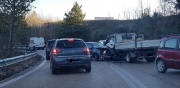 Caldarola, scontro all'uscita della superstrada