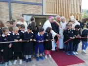 Al suono delle campane, inaugurata la nuova chiesa di Muccia