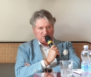 Pezzanesi: "Guarder&ograve; negli occhi il premier e chieder&ograve; che ci ascolti"