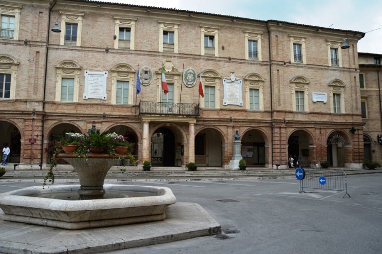 Restauro del Municipio di San Severino: il Comune chiede l&#039;affidamento congiunto