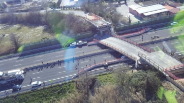 Tragedia in autostrada, crolla un ponte tra Loreto e Ancona