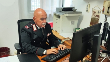 Rubano la collana ad un'anziana, tre rumeni denunciati a Castelraimondo