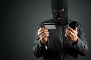 Parroco raggirato da un gestore telefonico