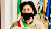 BologonaSki consegna la divisa al sindaco: "Le autorit&agrave; marchigiane ci hanno lasciato soli"