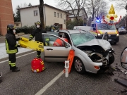 Incidente stradale: 6 feriti trasportati all'ospedale di Fabriano