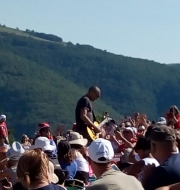 La chitarra di Alex Britti regala emozioni nell'ennesima tappa di successo di RisorgiMarche