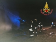 Incendio in una abitazione, danni ingenti