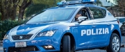 Lancia la figlia dal terzo piano e tenta il suicidio, disposto il fermo per una quarantenne indiana