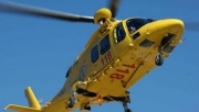 Operaio cade da impalcatura, arriva l'eliambulanza
