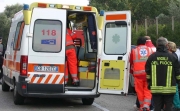 Tamponamento a catena tra 4 auto. Bilancio 5 feriti lievi