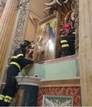 Via Crucis e Luned&igrave; di Pasqua, a Caldarola scoppia la polemica