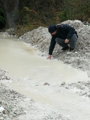 Moria di pesci a Caccamo. In provincia un&rsquo;interrogazione sulle fogne a cielo aperto
