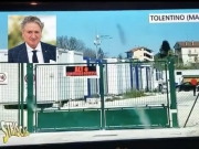 Striscia la notizia ai container di Tolentino. Il sindaco "Deve ripartire l'edilizia emergenziale"