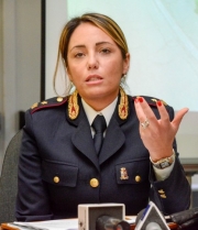 Polizia: ancora controlli vicino alle scuole. Nigeriano 25enne nei guai