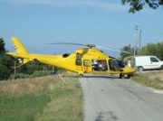 Tenta il suicidio sparandosi con un fucile. Gravissimo un uomo trasportato in eliambulanza a Torrette