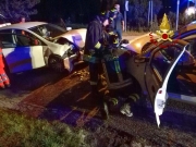 Incidente in mattinata, frontale tra due auto