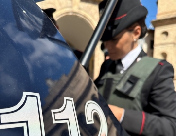 Furto aggravato in un supermercato, denunciata 44enne